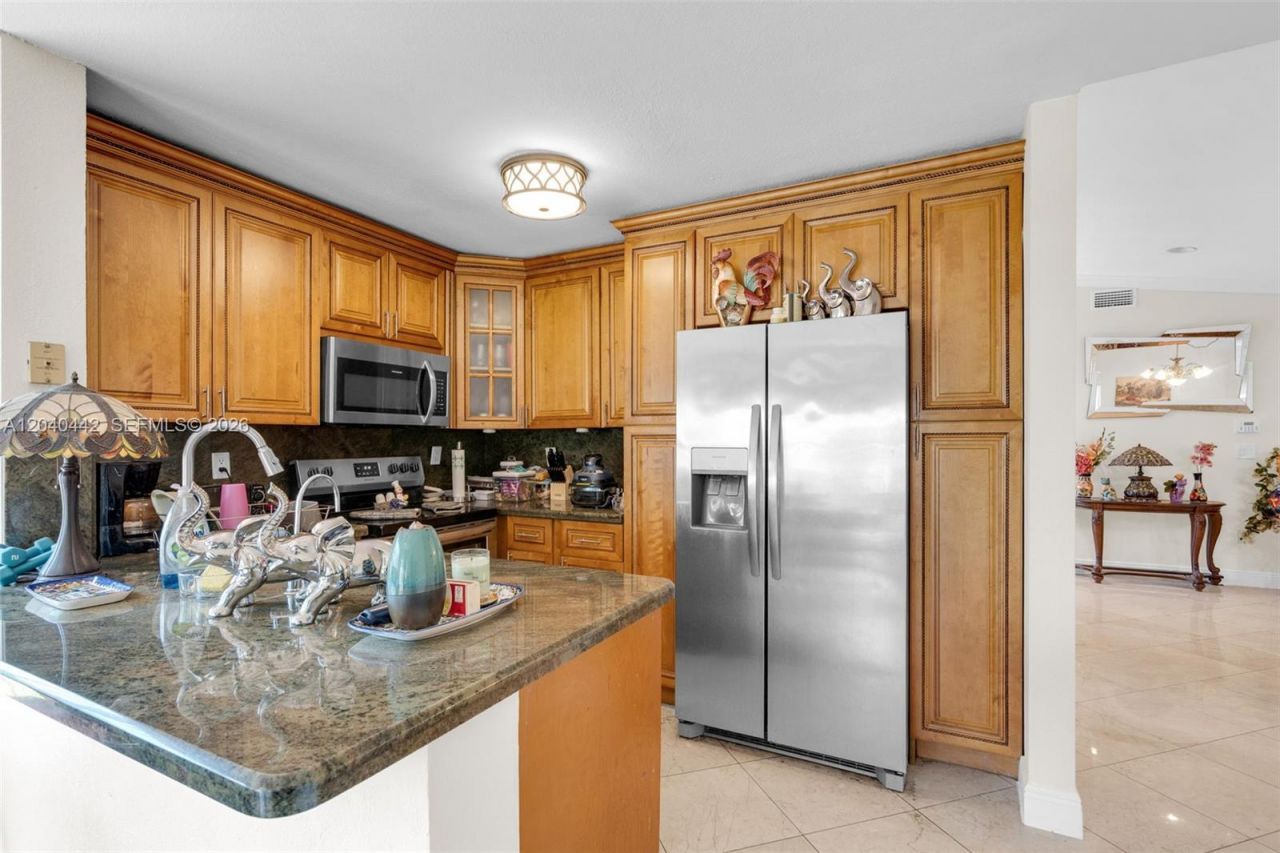10170 NW 54th Ter, Doral, FL 33178 Photo