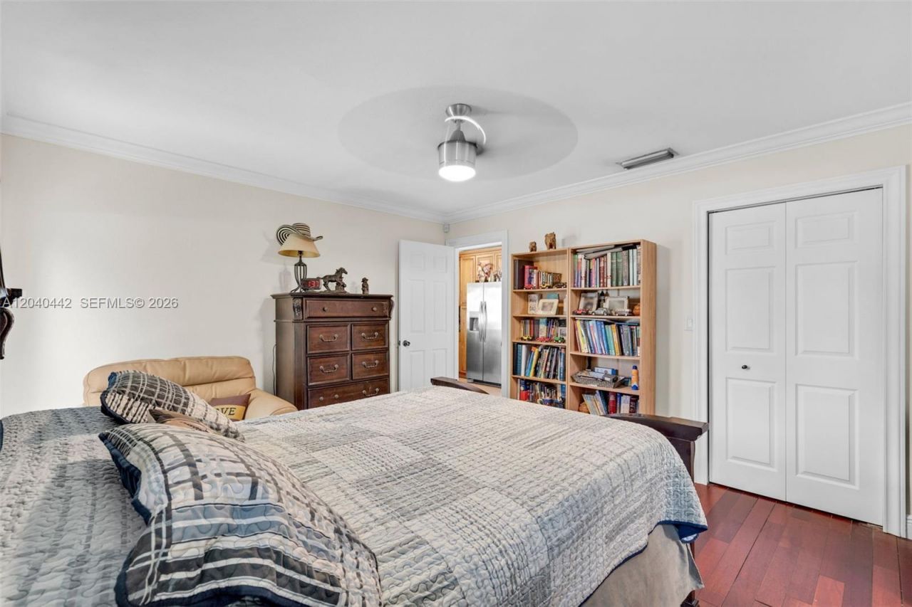 10170 NW 54th Ter, Doral, FL 33178 Photo