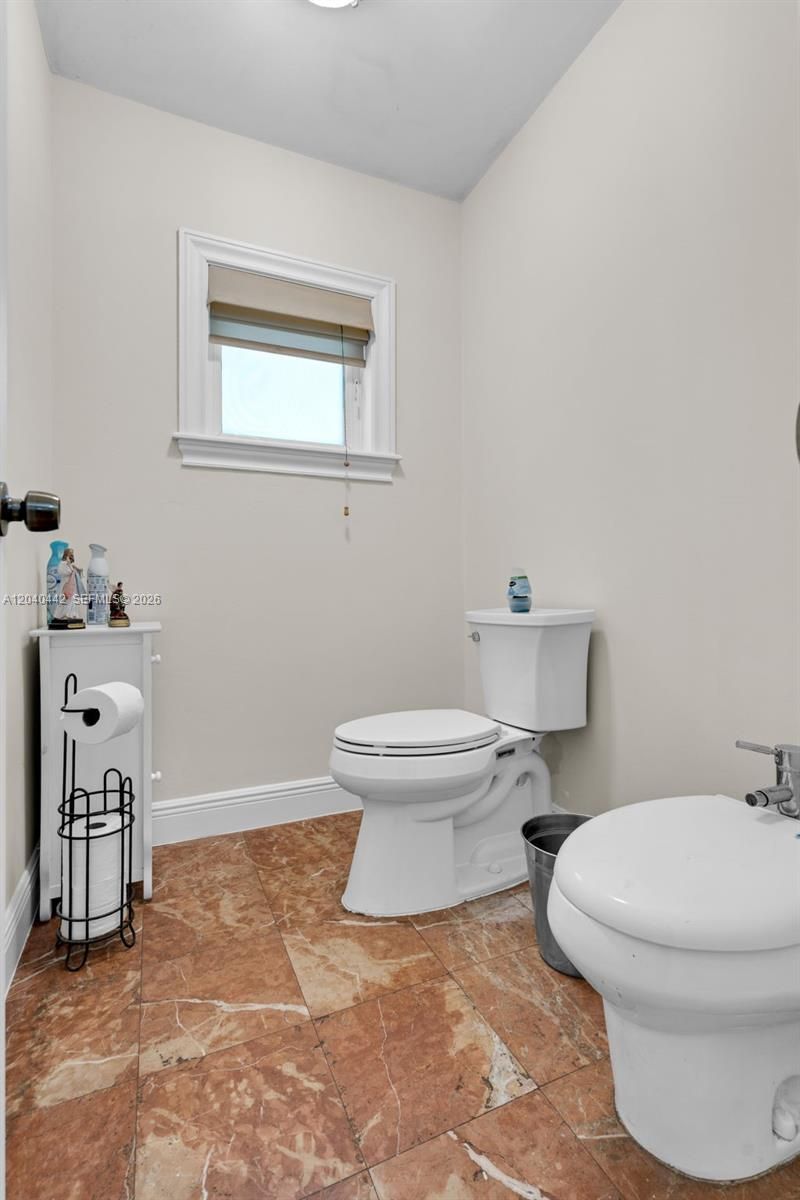 10170 NW 54th Ter, Doral, FL 33178 Photo