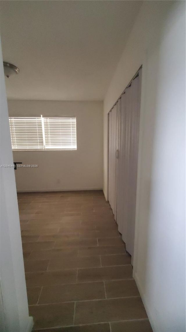 905 SW 4th Ter , Unit E, Hallandale Beach, FL 33009 Photo