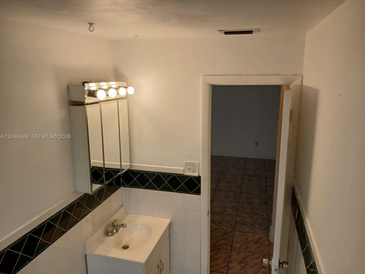 7318-7320 NW 76th Dr, Tamarac, FL 33321 Photo