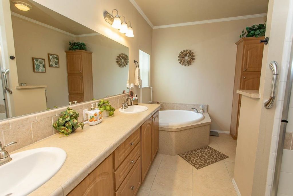 804 Windemere Ct. Photo 24