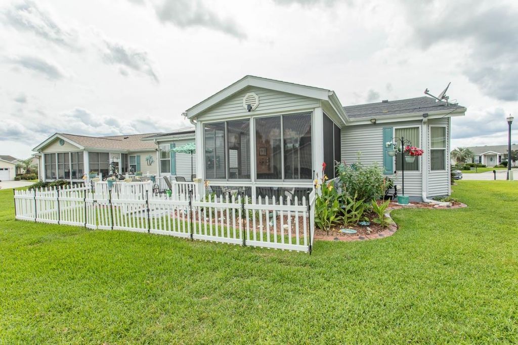 804 Windemere Ct. Photo 44