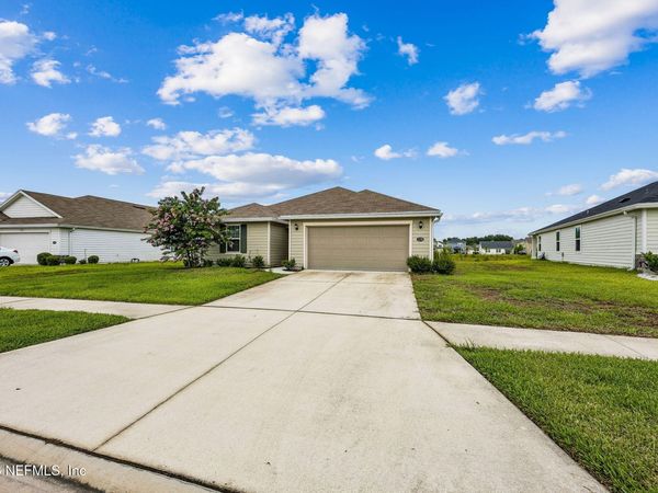 1270 PANTHER LAKE Parkway, Jacksonville, FL 32221
