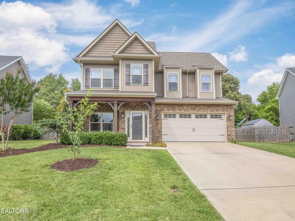 1171 Aspen Glen Drive, Alcoa, TN 37701