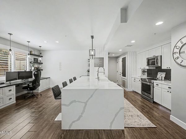 705 W QUEEN CREEK Road, Unit 1061, Chandler, AZ 85248