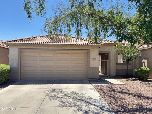 62 S Valencia Place, Chandler, AZ 85226