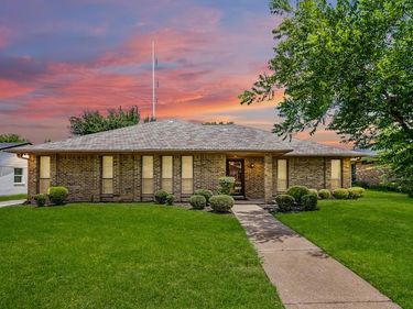8709 Forest Green Drive, Dallas, TX 75243