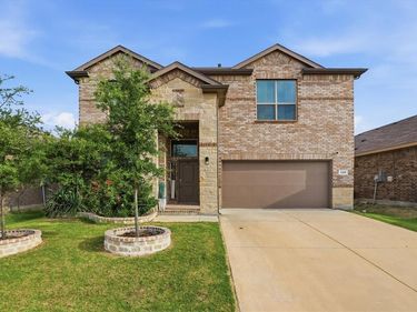 225 Oldcastle Way, Fort Worth, TX 76052