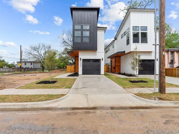 2505 Birmingham Avenue , Dallas, TX 75215