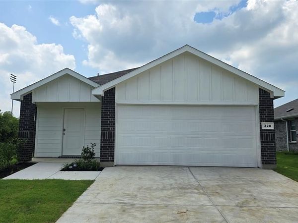 328 TRAIL Court, Keene, TX 76059