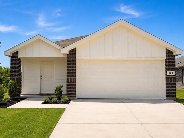 328 TRAIL Court, Keene, TX 76059