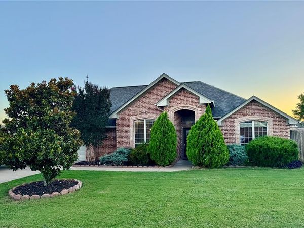 2942 Meandering Way, Granbury, TX 76049