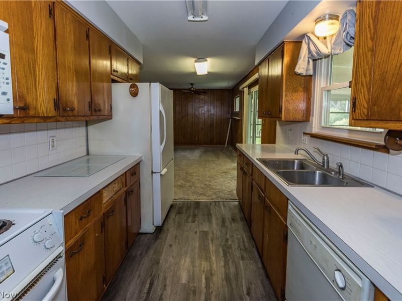 1538 Bonita Drive, Akron, OH 44313 Photo 9