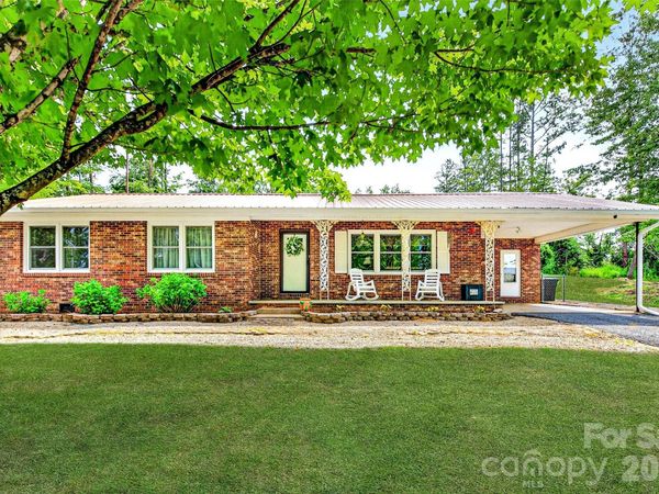 2355 Tatertown Loop , Nebo, NC 28761