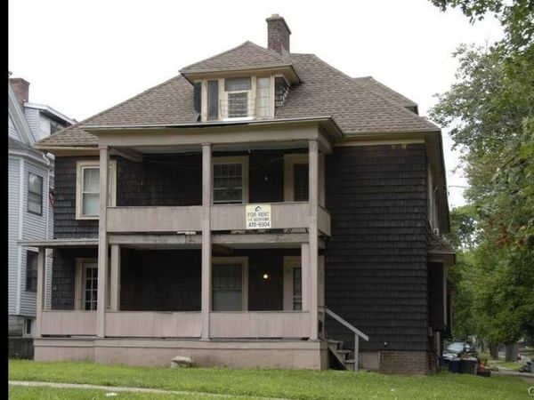 700 Westcott Street , Syracuse, NY 13210