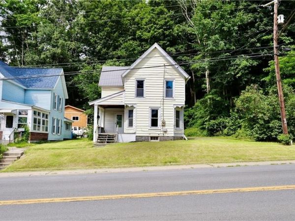 42 Delaware Street , Walton, NY 13856
