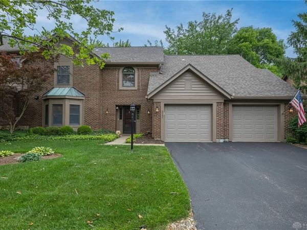 617 Renolda Woods Court, Kettering, OH 45429