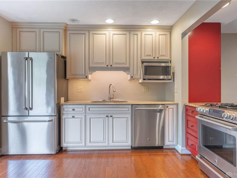 617 Renolda Woods Court, Kettering, OH 45429 Photo 11