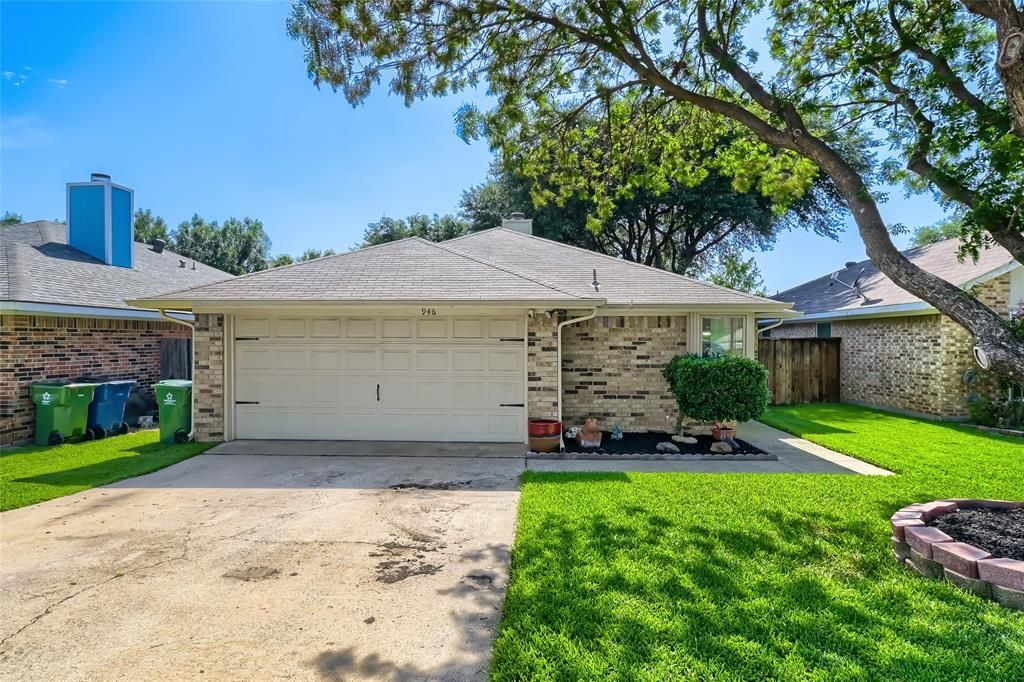 946 S Old Orchard Lane, Lewisville, TX 75067 Main Photo