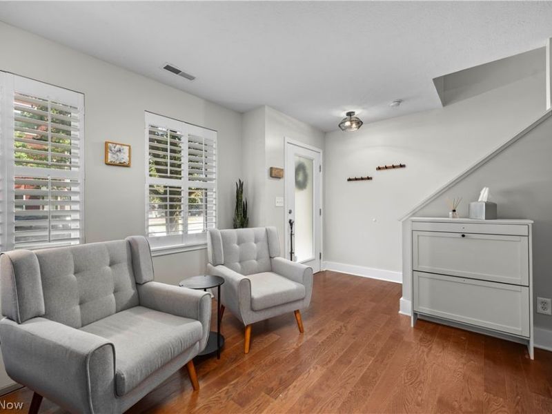 7305 Battery Park Boulevard, Cleveland, OH 44102 Photo 4