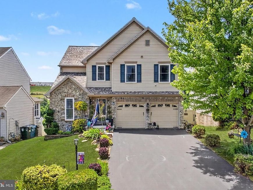 325 Thomas Armor Drive, Windsor, PA 17366 Main Photo