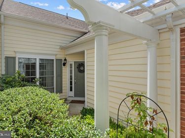 44397 OAKMONT MANOR SQUARE, ASHBURN, VA 20147