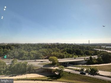 1021 ARLINGTON BOULEVARD, Unit 1127, ARLINGTON, VA 22209
