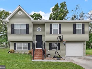 60 LILLEIGH COURT, MAURERTOWN, VA 22644