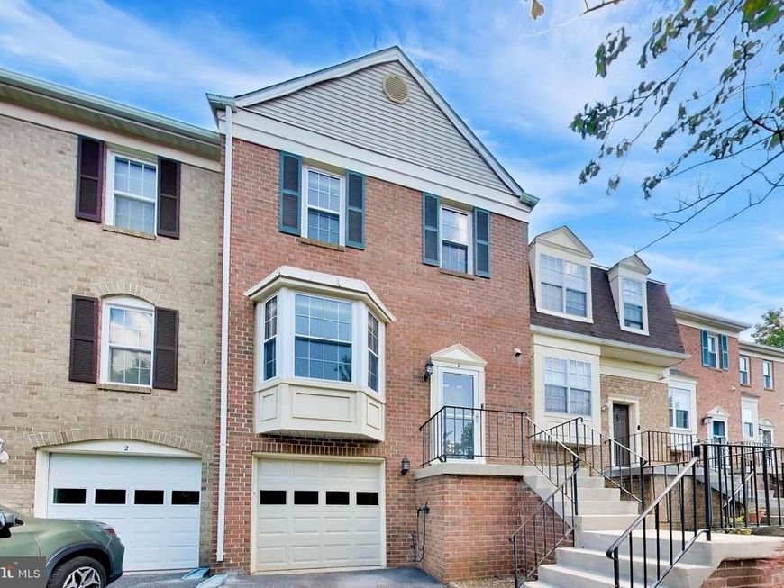 4 Earth Star Court, Gaithersburg, MD 20878 Main Photo