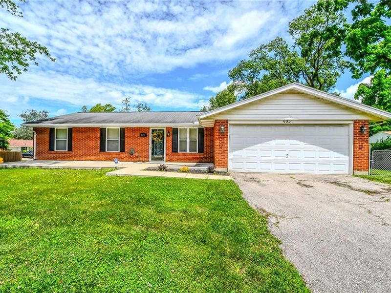 6951 Taylorsville Road, Huber Heights, OH 45424 Photo 1