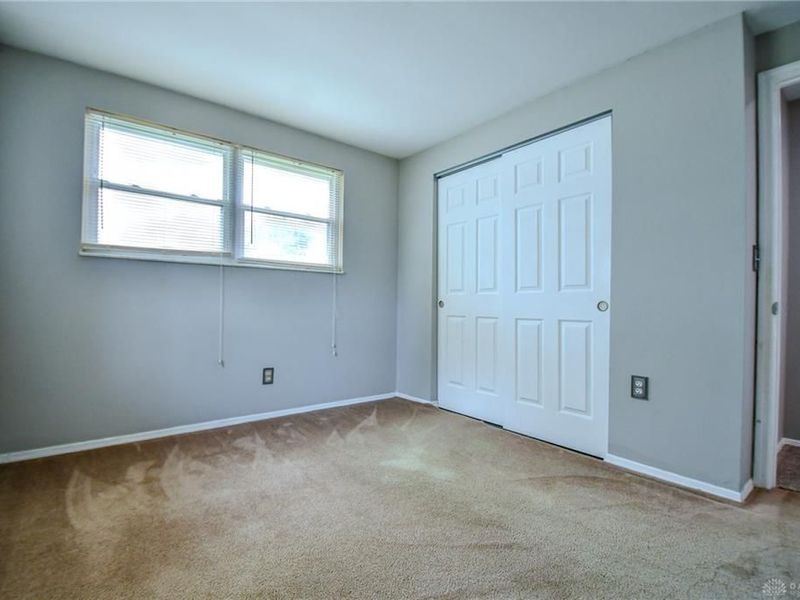 6951 Taylorsville Road, Huber Heights, OH 45424 Photo 21