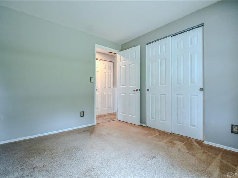 6951 Taylorsville Road, Huber Heights, OH 45424 Photo 23