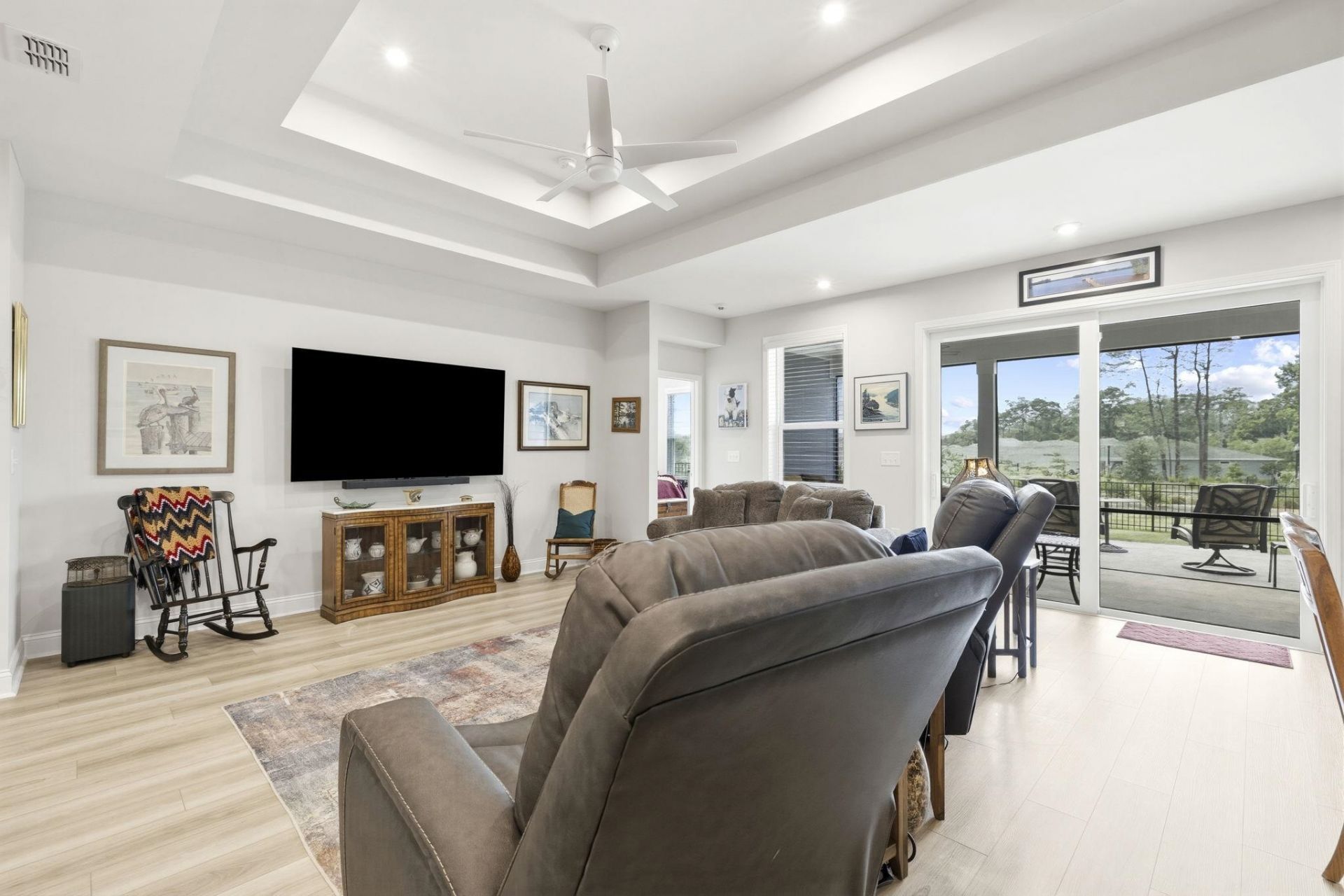1345 Crested Iris Way Photo 16