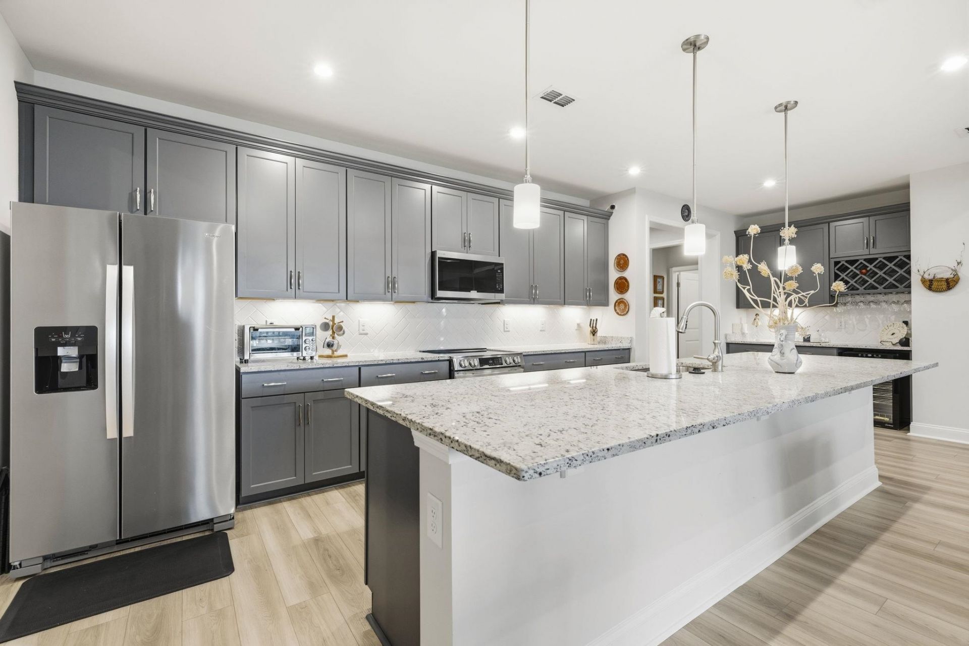 1345 Crested Iris Way Photo 2
