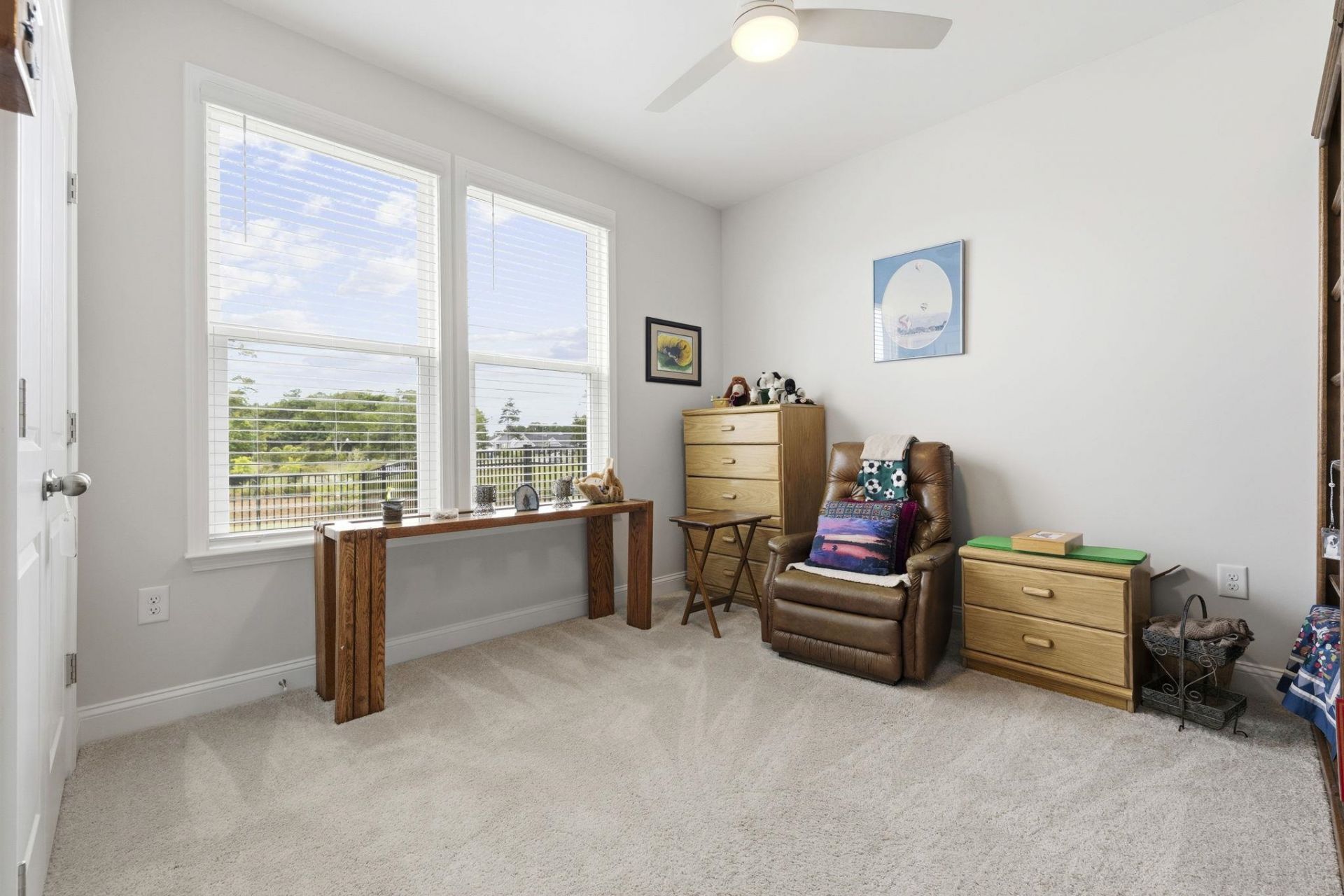 1345 Crested Iris Way Photo 32
