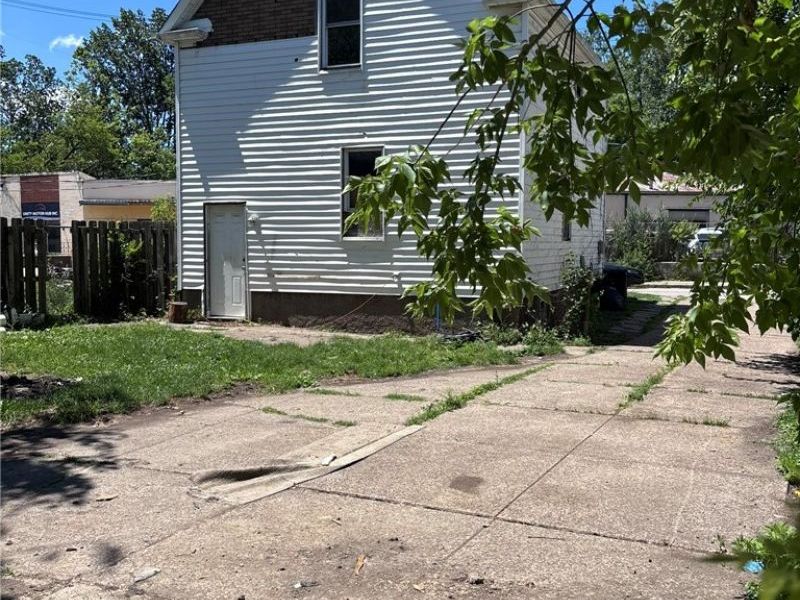 3587 W 67th Street, Cleveland, OH 44102 Photo 13
