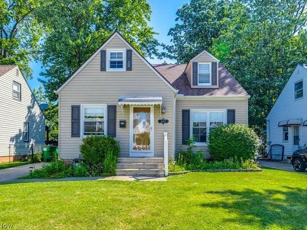 407 E 330th Street , Willowick, OH 44095