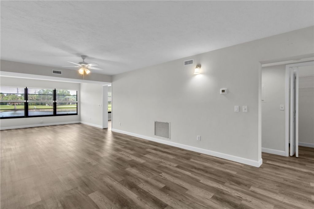 22 Plantation Drive, Unit 106, Vero Beach, FL 32966 Photo