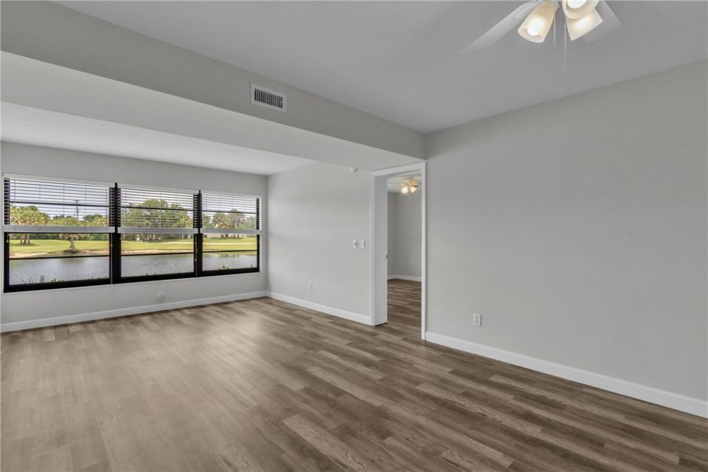 22 Plantation Drive, Unit 106, Vero Beach, FL 32966 Photo