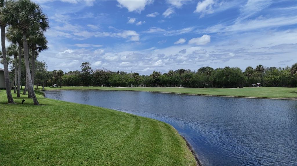 22 Plantation Drive, Unit 106, Vero Beach, FL 32966 Photo