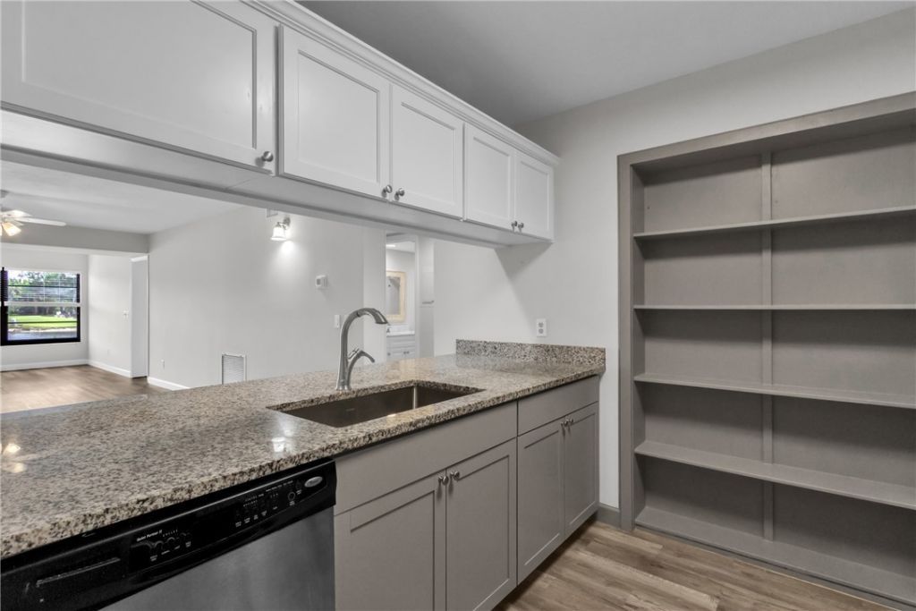 22 Plantation Drive, Unit 106, Vero Beach, FL 32966 Photo