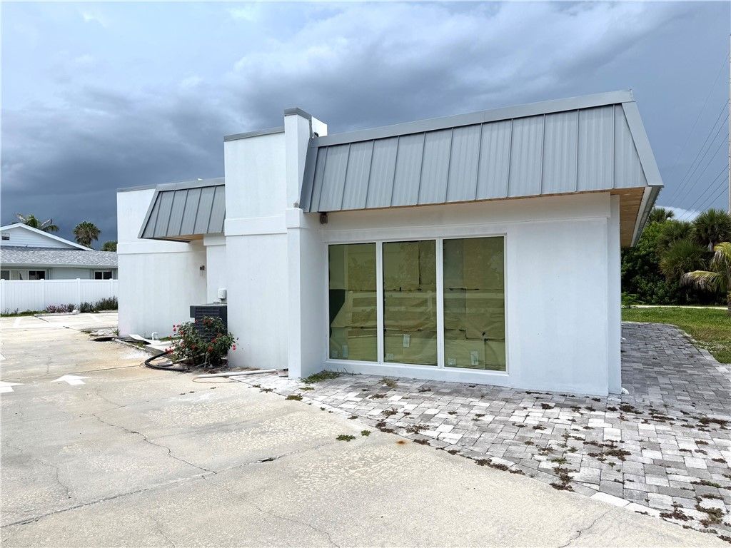 5075 Highway A1a, Vero Beach, FL 32963 Photo