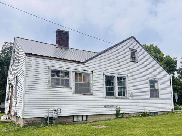702 N Main Street, Donnellson, IA 52625