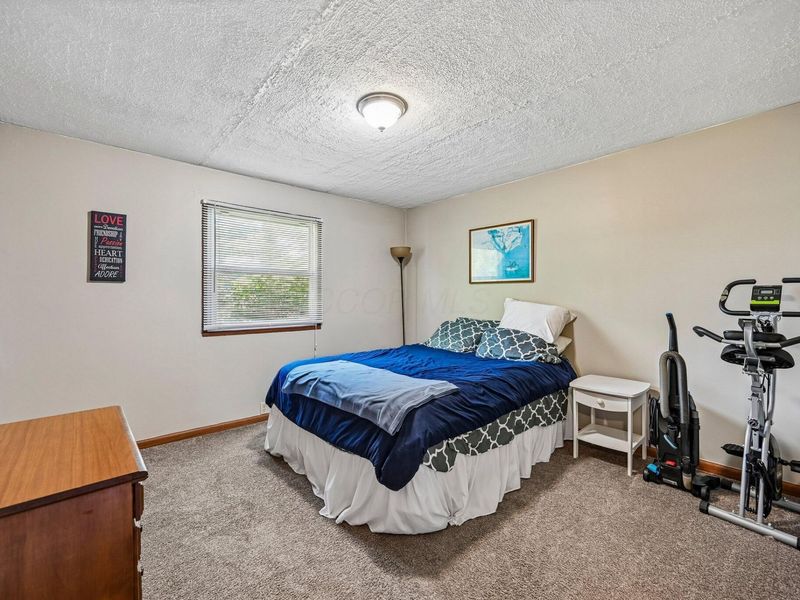 733 W 3rd Street, Marysville, OH 43040 Photo 17