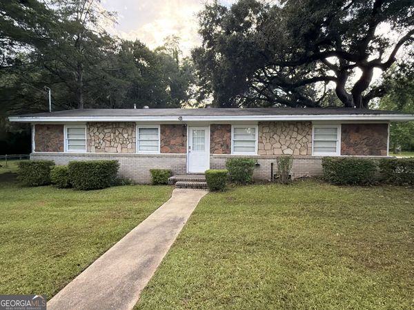 5859 8th Avenue, Eastman, GA 31023