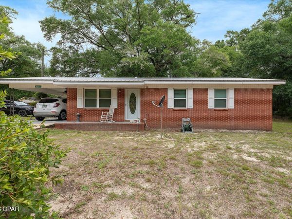 1561 Blue Creek Road , Ponce De Leon, FL 32455