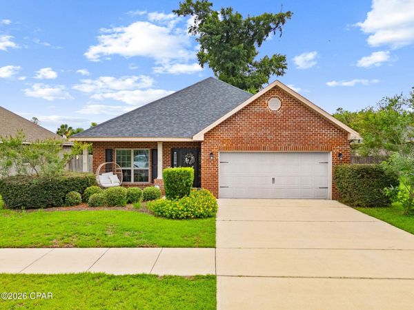 1524 Wateroak Drive , Lynn Haven, FL 32444