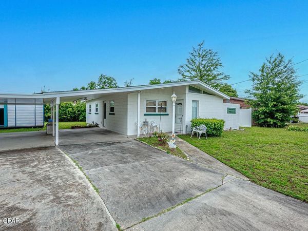 907 Forestdale Avenue , Panama City, FL 32401