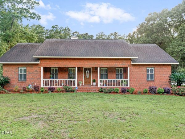 1620 Nearing Hills Circle , Chipley, FL 32428